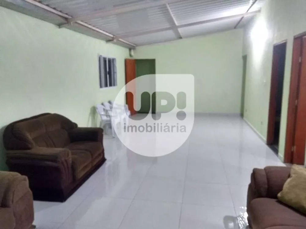 Chácara, 3 quartos, 1500 m² - Foto 4