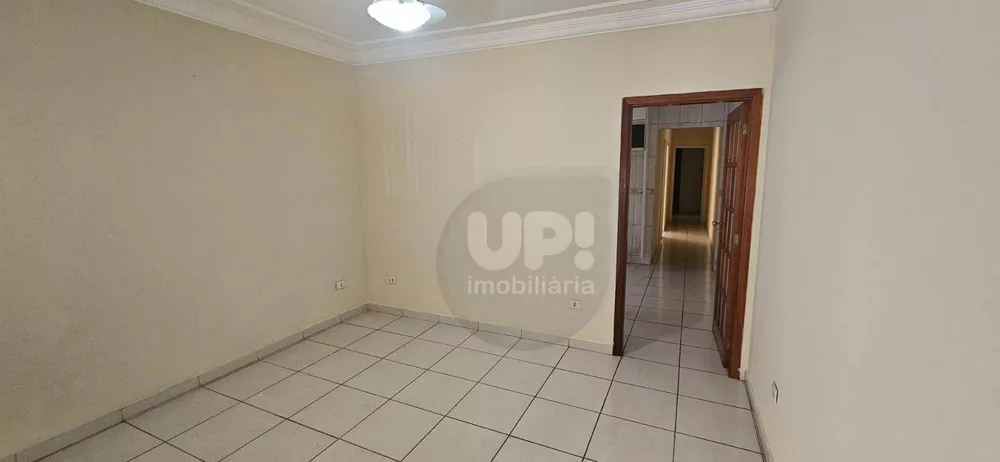 Casa, 4 quartos, 136 m² - Foto 2