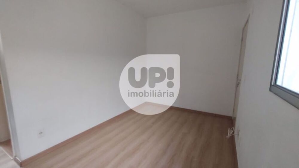 Apartamento à venda com 2 quartos, 45m² - Foto 3