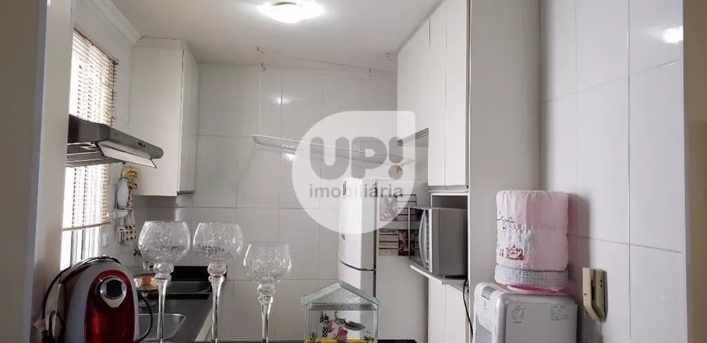 Apartamento à venda com 2 quartos, 47m² - Foto 1