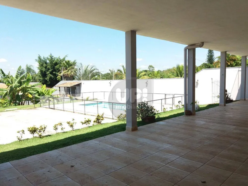 Chácara, 2 quartos, 1063 m² - Foto 9