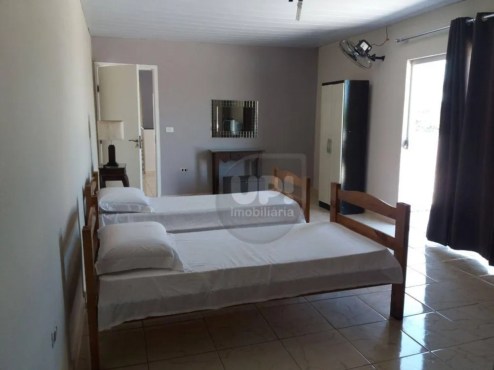 Chácara, 2 quartos, 1063 m² - Foto 13