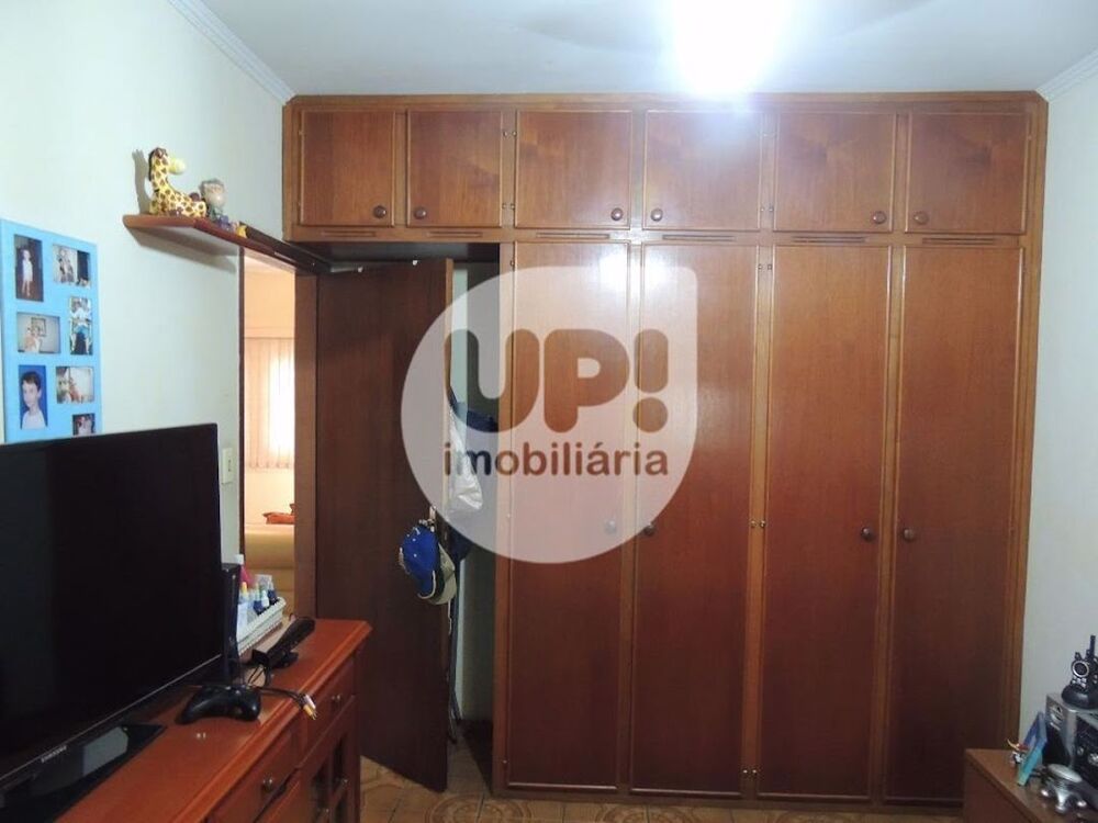 Casa à venda com 2 quartos, 112m² - Foto 2