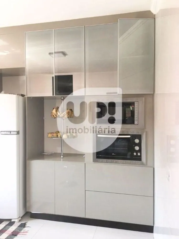 Casa, 6 quartos, 268 m² - Foto 4