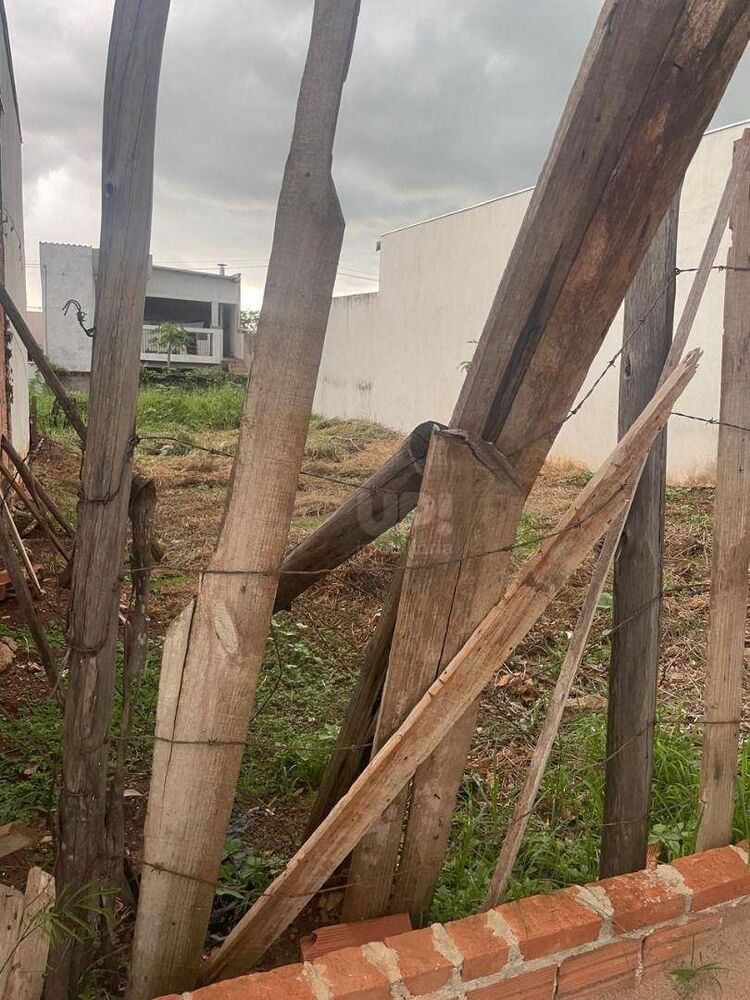Terreno, 200 m² - Foto 1