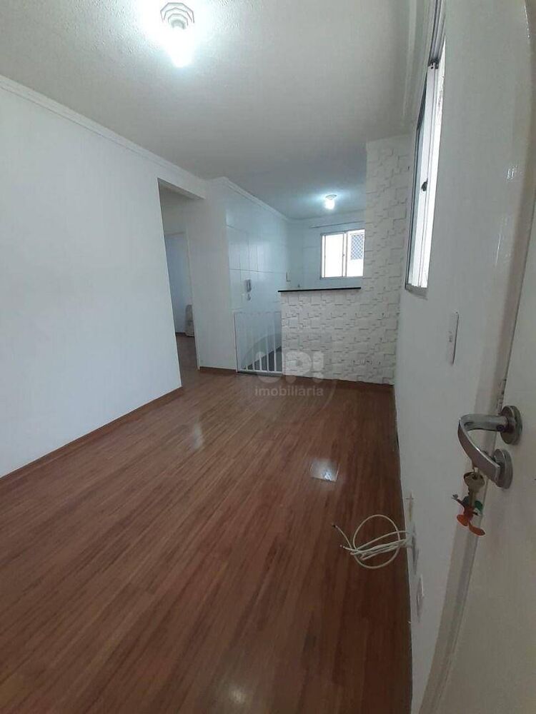 Apartamento à venda com 2 quartos, 46m² - Foto 1