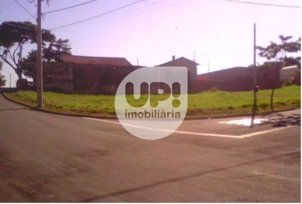 Terreno, 301 m² - Foto 1