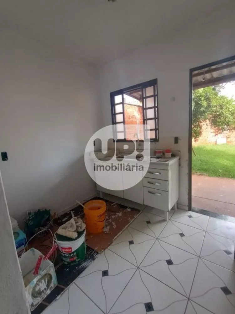 Casa de Condomínio à venda com 2 quartos, 47m² - Foto 1