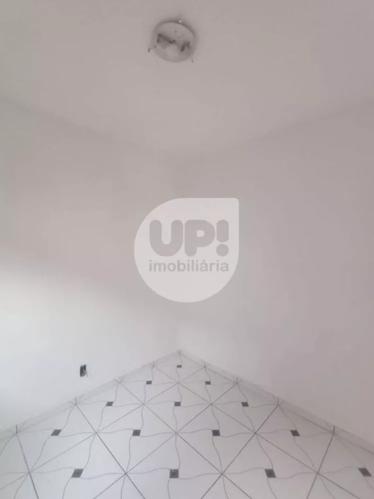 Casa de Condomínio à venda com 2 quartos, 47m² - Foto 2