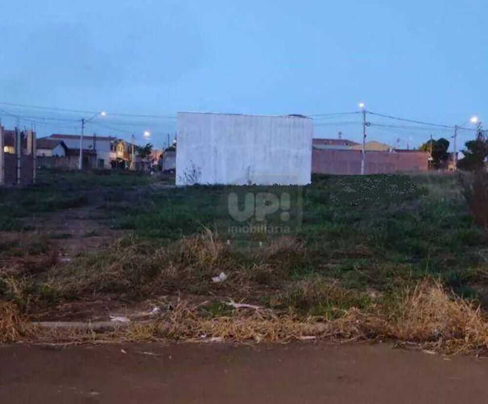 Terreno, 200 m² - Foto 1