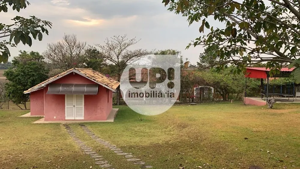 Chácara, 4 quartos, 7000 m² - Foto 1