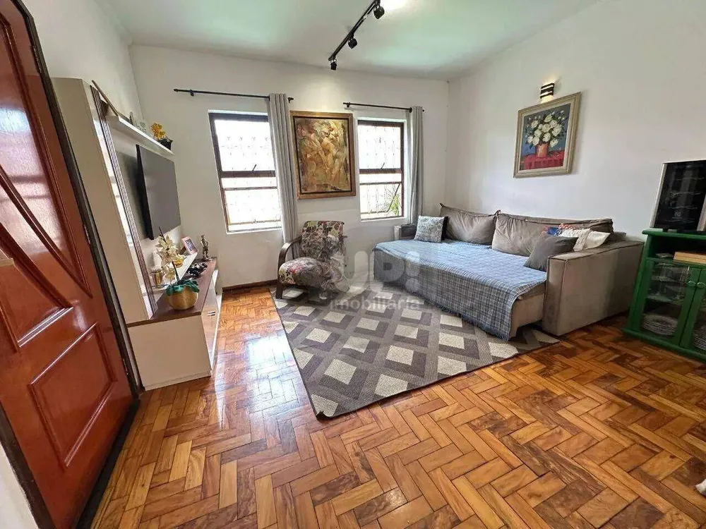Casa, 3 quartos, 186 m² - Foto 1