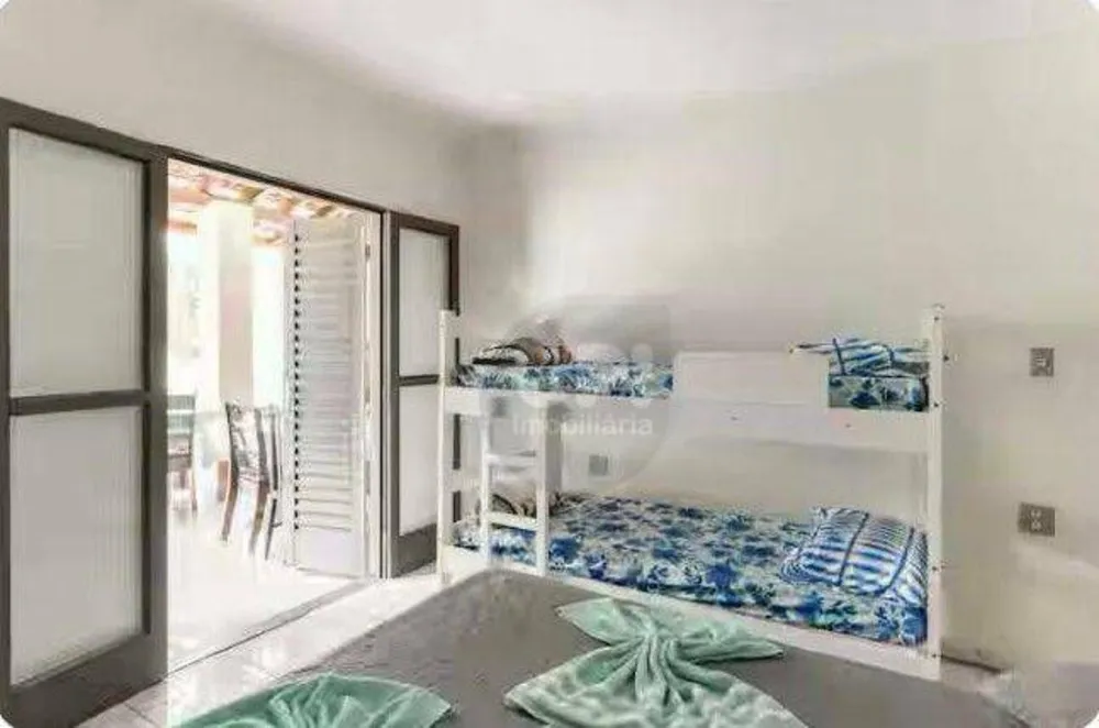 Casa, 3 quartos, 280 m² - Foto 1