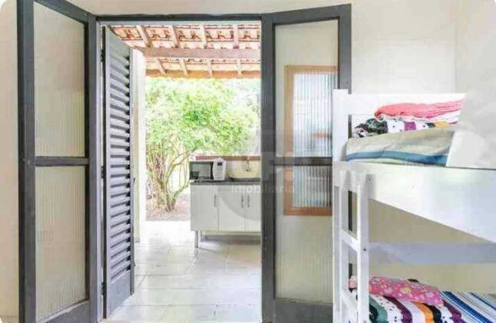 Casa, 3 quartos, 280 m² - Foto 2