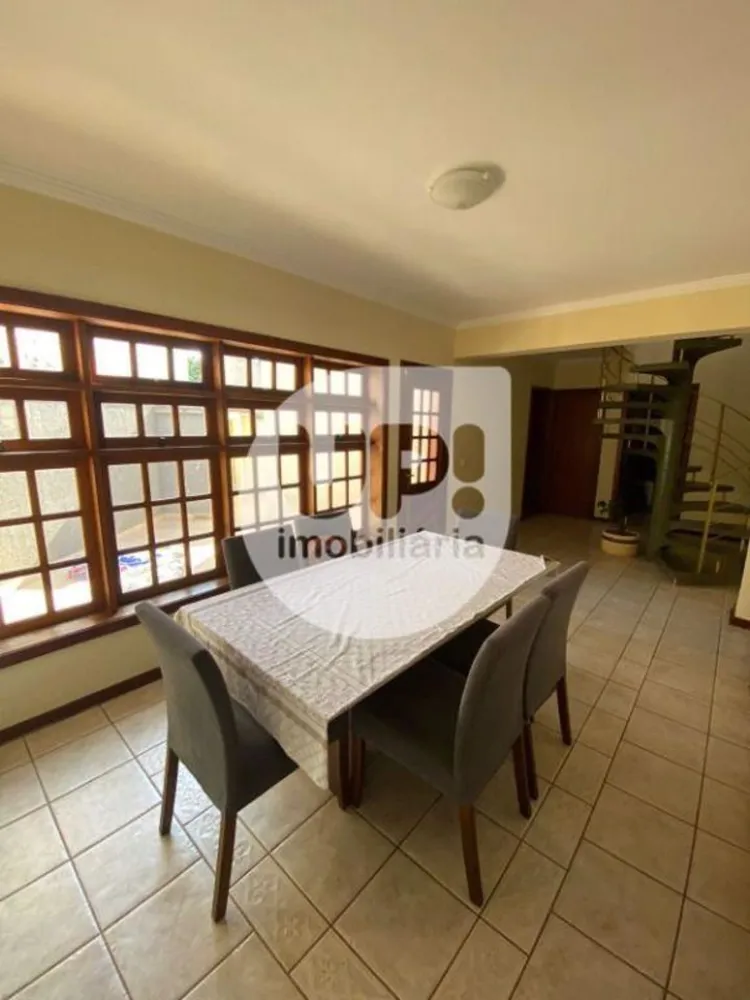 Casa, 3 quartos, 295 m² - Foto 16