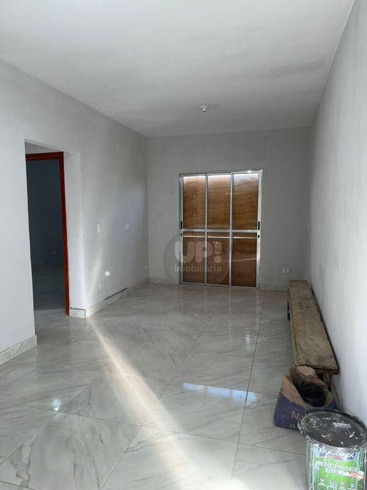 Casa à venda com 2 quartos, 53m² - Foto 1