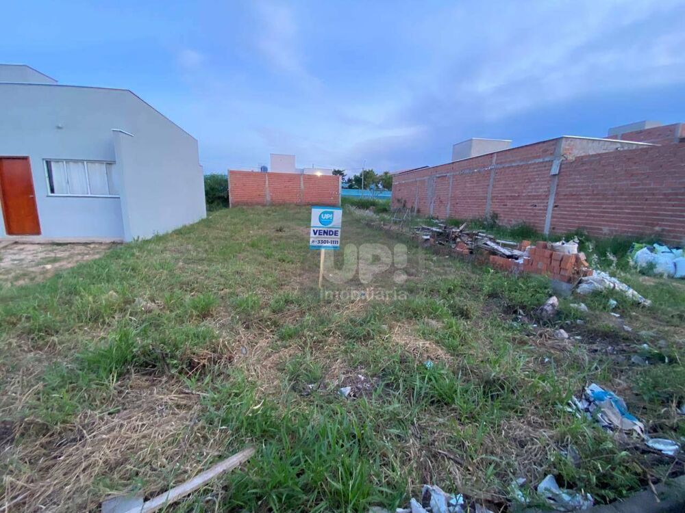 Terreno à venda, 205M2 - Foto 1