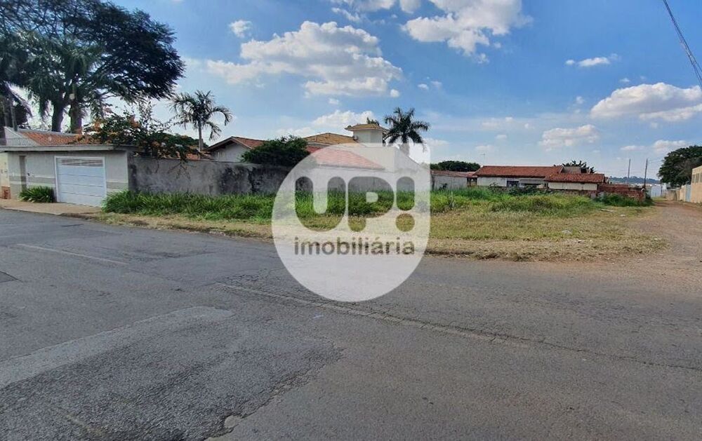 Terreno, 698 m² - Foto 1