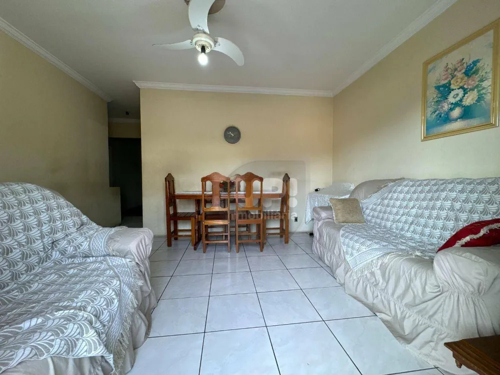 Casa, 4 quartos, 186 m² - Foto 1