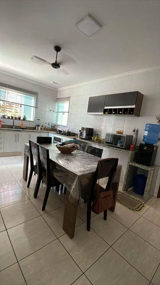 Casa, 3 quartos, 140 m² - Foto 9
