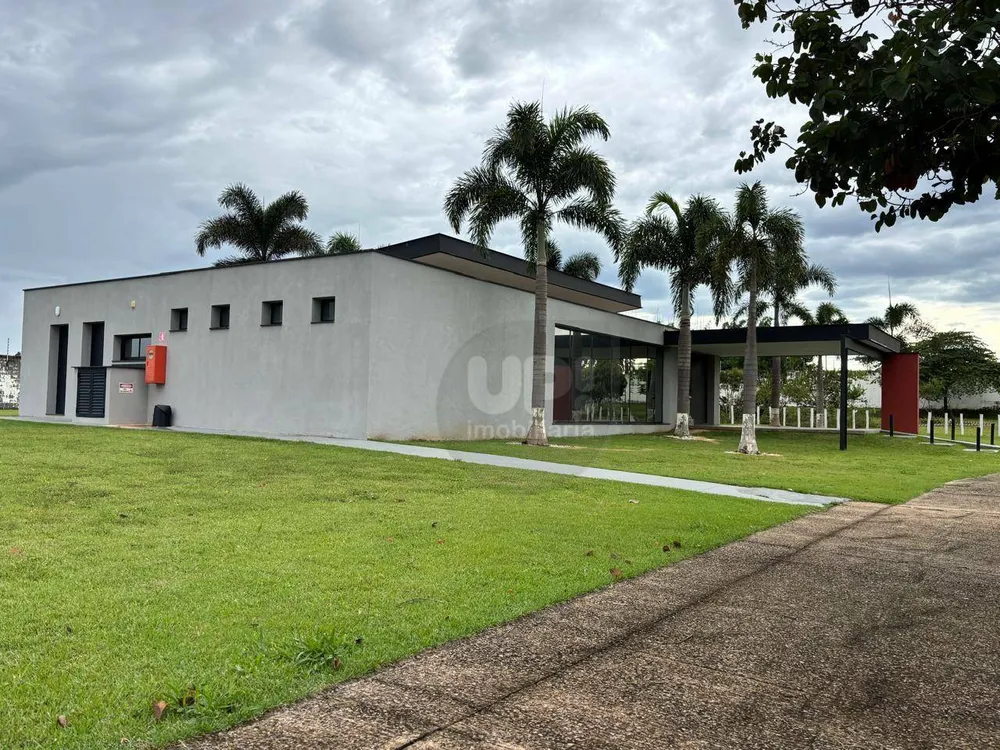 Loteamento e Condomínio, 208 m² - Foto 6