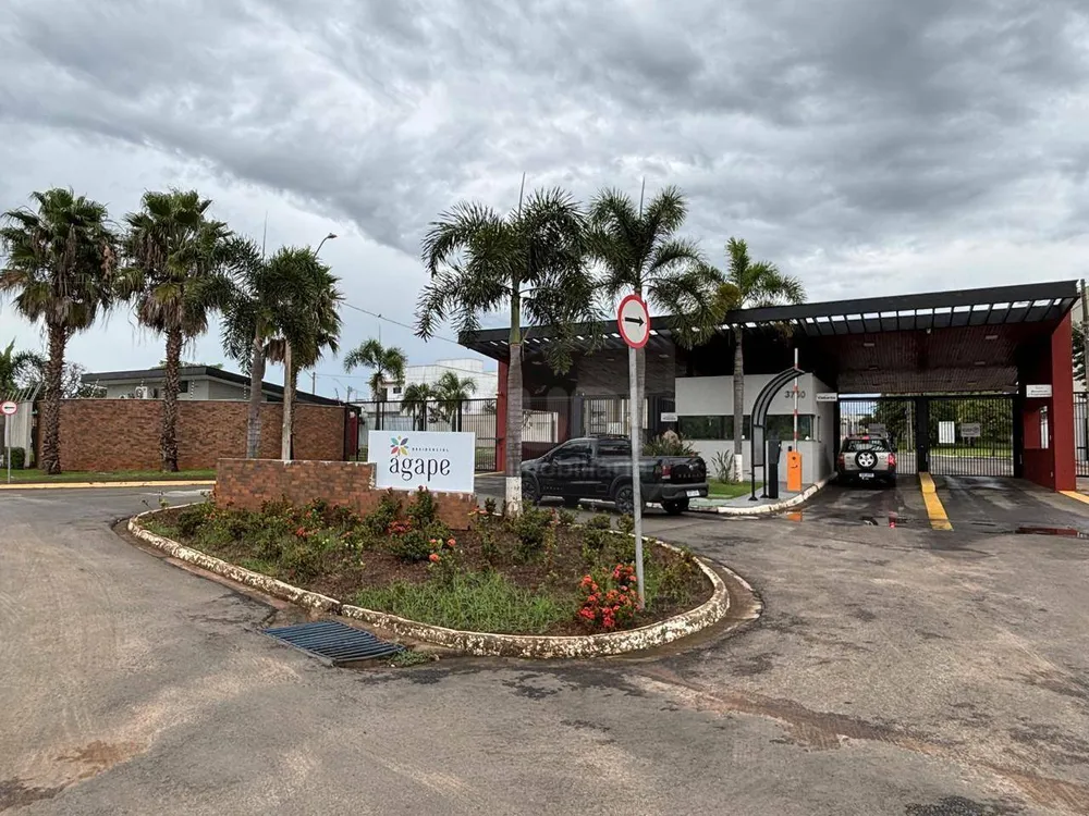 Loteamento e Condomínio, 208 m² - Foto 1