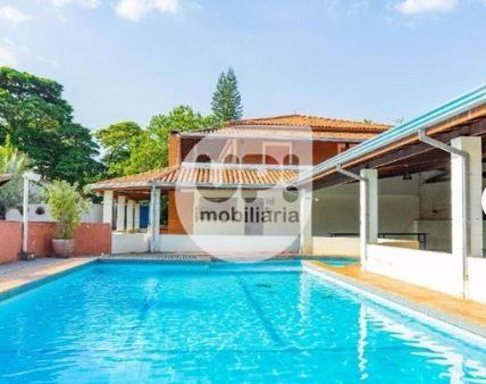 Chácara à venda com 7 quartos, 658m² - Foto 2