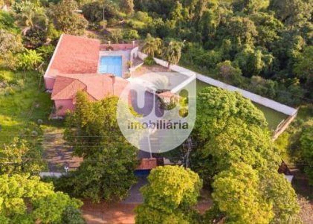 Chácara à venda com 7 quartos, 658m² - Foto 8