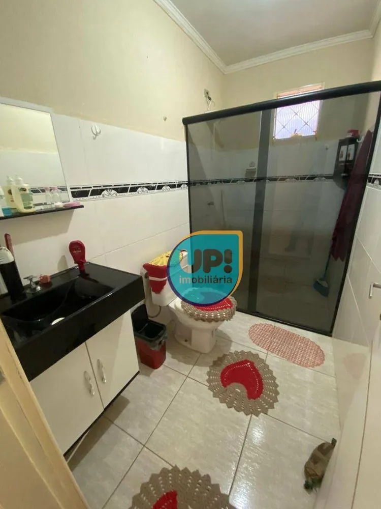 Casa, 4 quartos, 203 m² - Foto 3