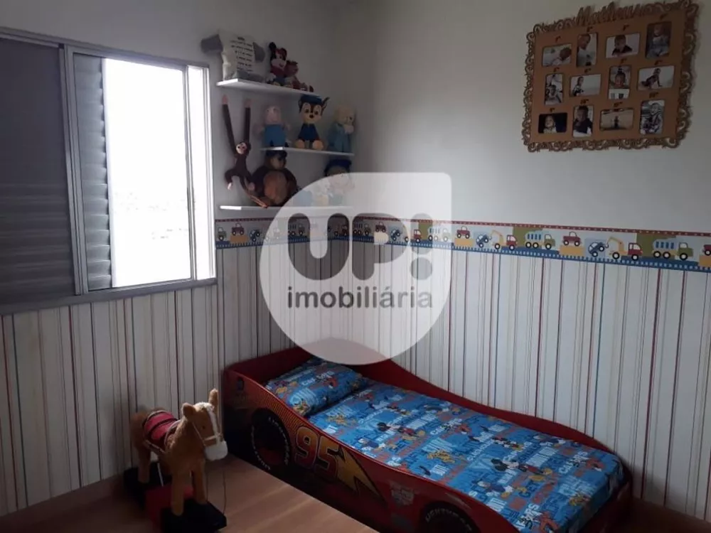 Apartamento à venda com 2 quartos, 45m² - Foto 2