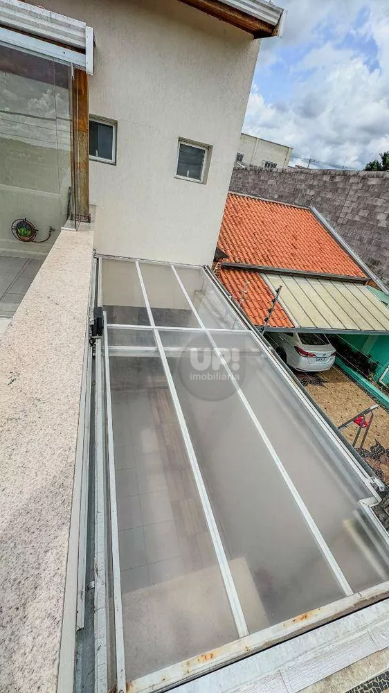 Casa, 3 quartos, 212 m² - Foto 3