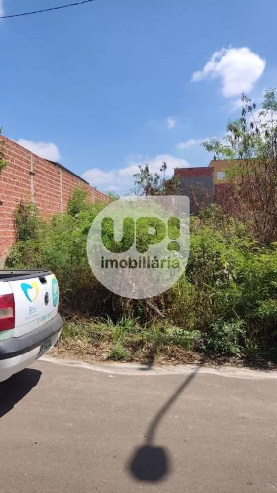 Loteamento e Condomínio, 200 m² - Foto 2