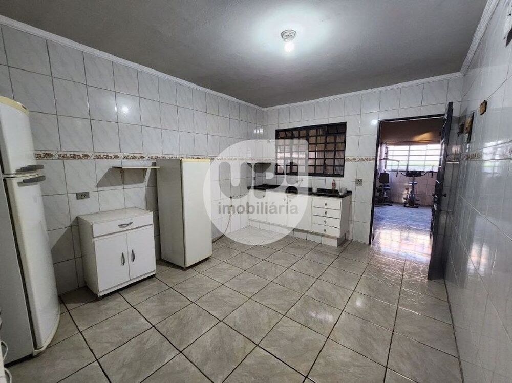 Casa de Condomínio à venda com 4 quartos, 284m² - Foto 4