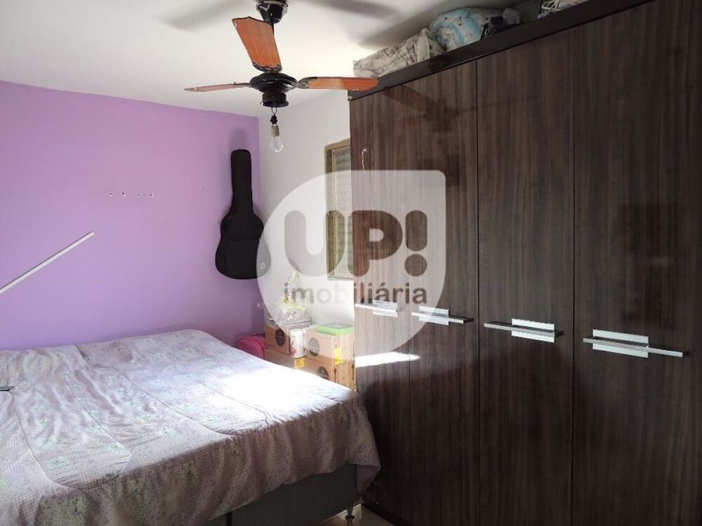 Casa à venda com 3 quartos, 131m² - Foto 4
