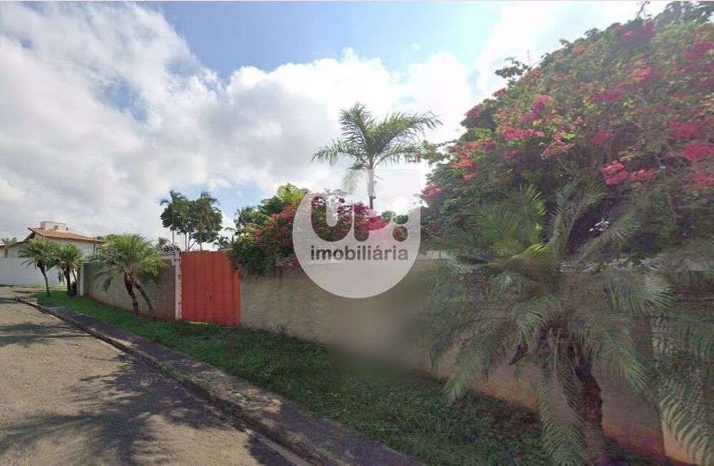 Loteamento e Condomínio, 290 m² - Foto 1