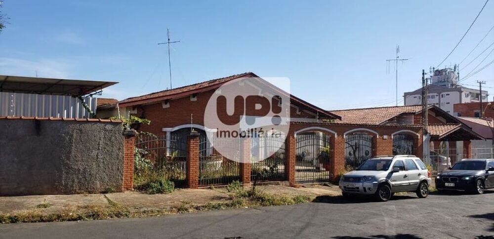 Casa, 3 quartos, 216 m² - Foto 4