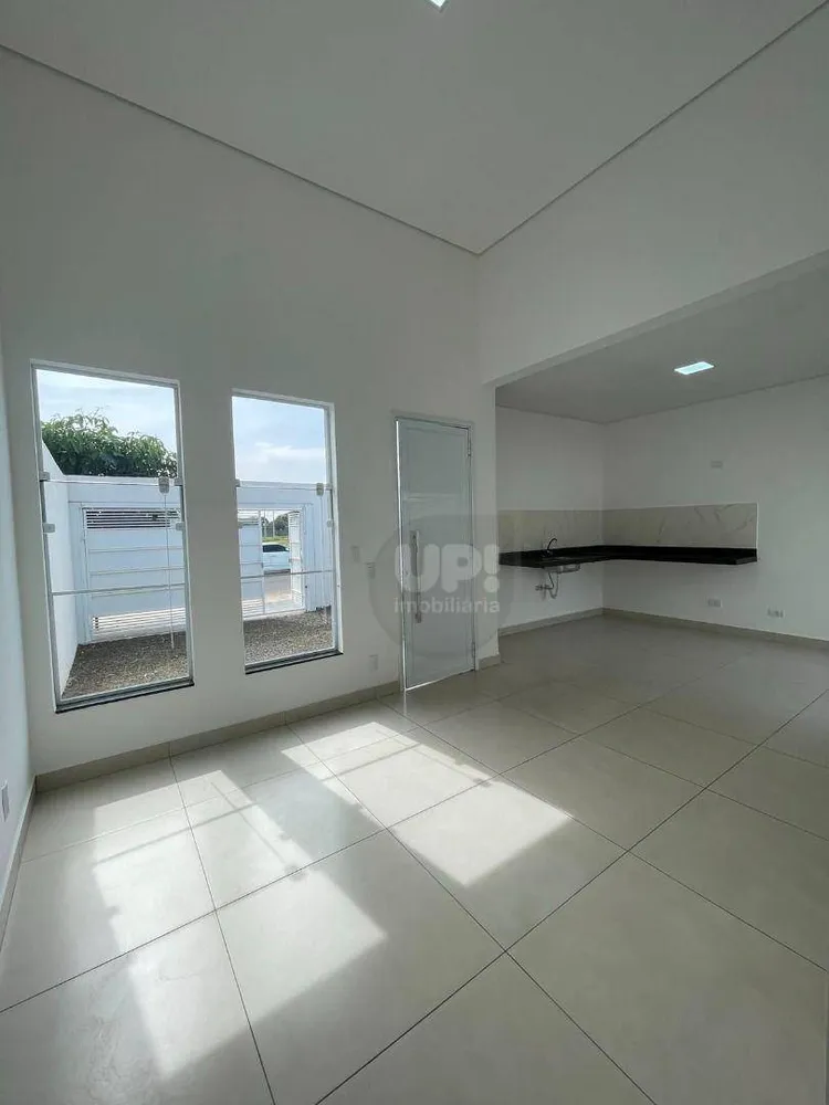 Casa, 2 quartos, 63 m² - Foto 1