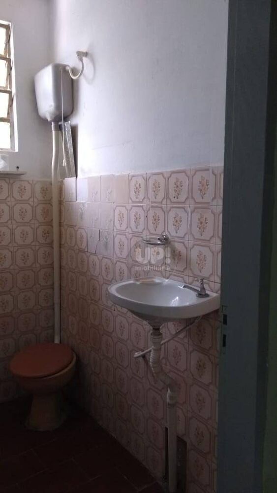 Casa à venda com 5 quartos, 94m² - Foto 4
