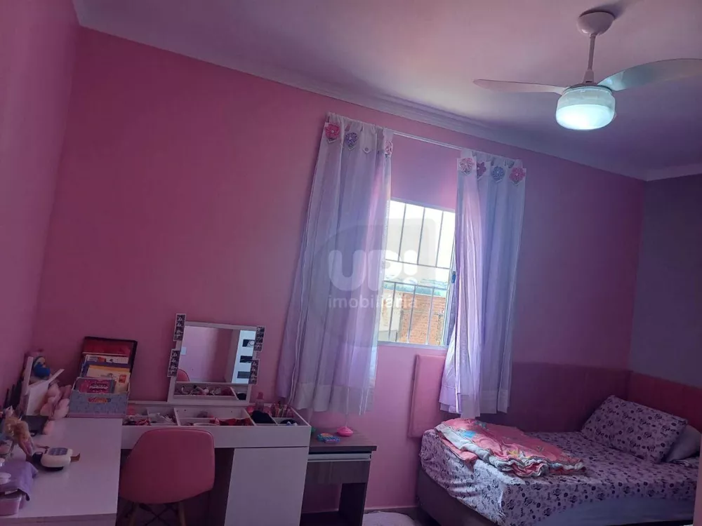 Casa, 4 quartos, 114 m² - Foto 2