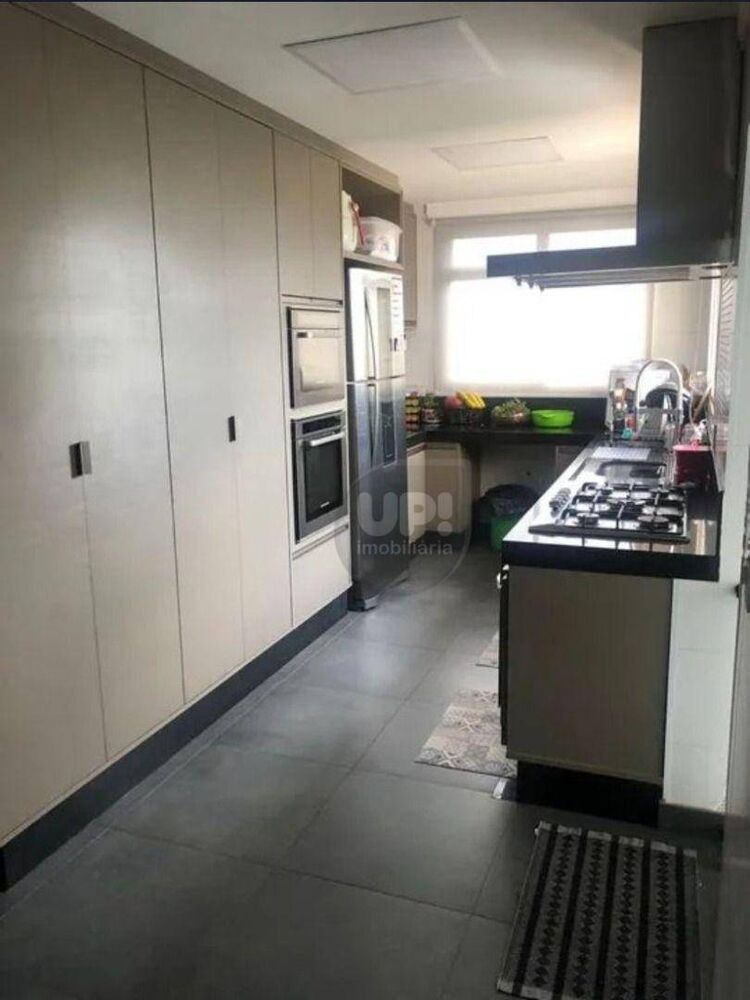 Apartamento à venda com 3 quartos, 149m² - Foto 4