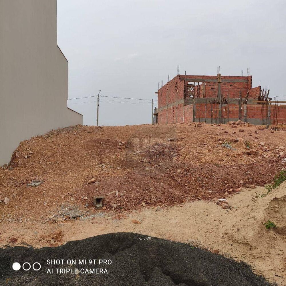 Loteamento e Condomínio, 255 m² - Foto 1