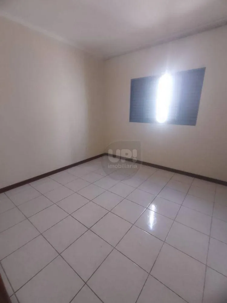 Casa, 3 quartos, 97 m² - Foto 2