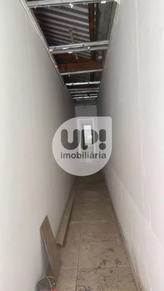 Casa de Condomínio à venda com 2 quartos, 150m² - Foto 4