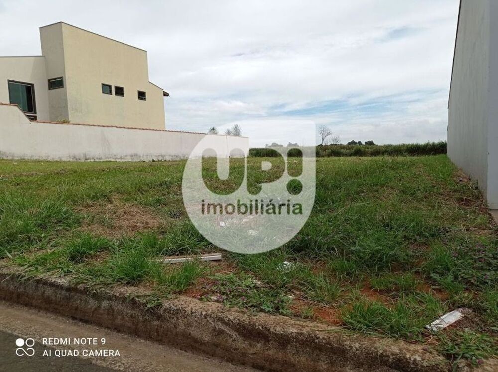 Terreno à venda, 341M2 - Foto 2