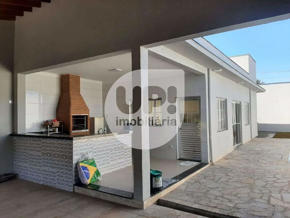 Casa, 1 quarto, 140 m² - Foto 1
