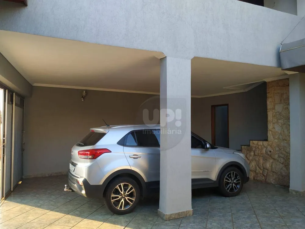 Casa, 3 quartos, 250 m² - Foto 1