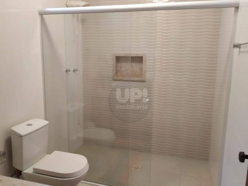 Casa, 3 quartos, 250 m² - Foto 14
