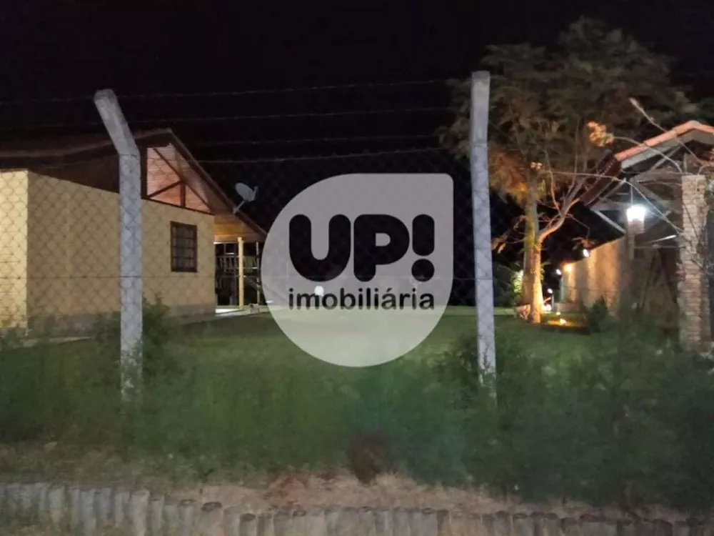 Chácara, 2 quartos, 1360 m² - Foto 8