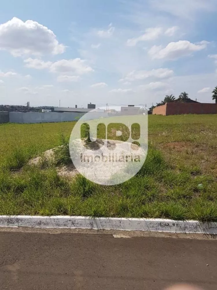 Loteamento e Condomínio, 1000 m² - Foto 4