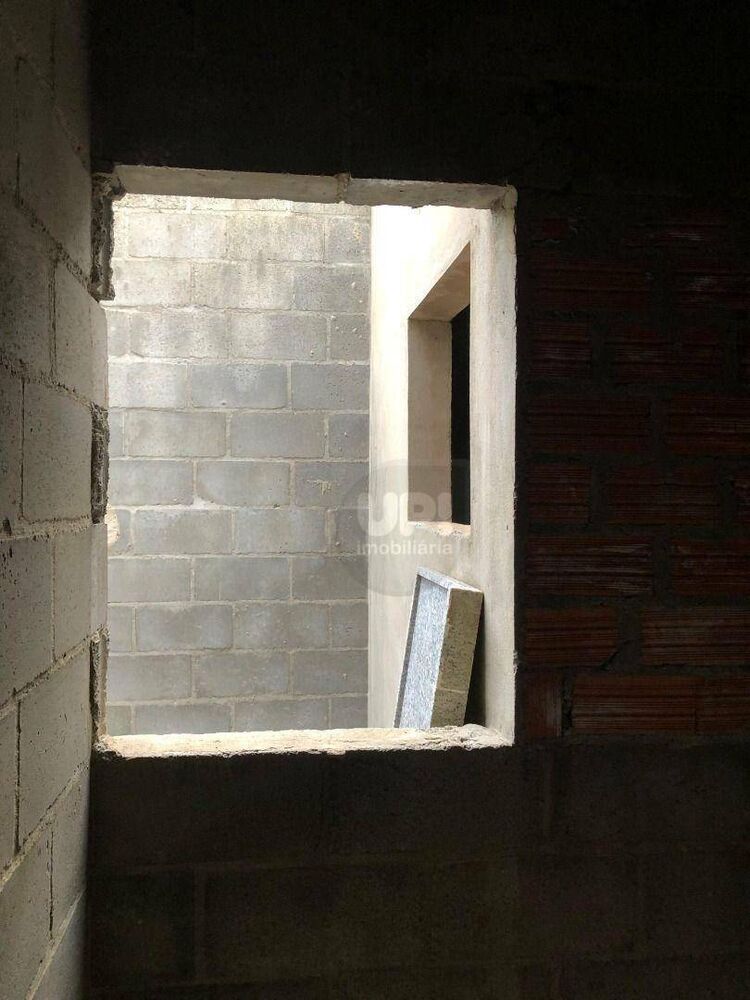 Casa, 2 quartos, 250 m² - Foto 15